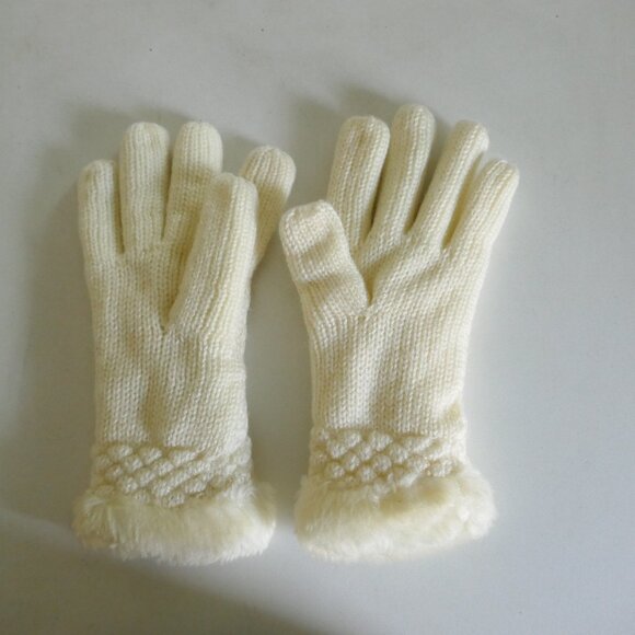 NWOT vintage 90s cream white faux fur lined knit gloves - Picture 2 of 4